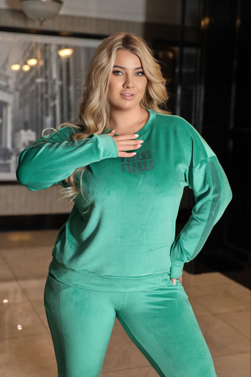 Velvet set with stones  - Twiggy Shop