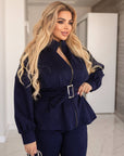 Модерно Suede blazer with a belt  от polyester, viscose и elastane, показано на изображение.