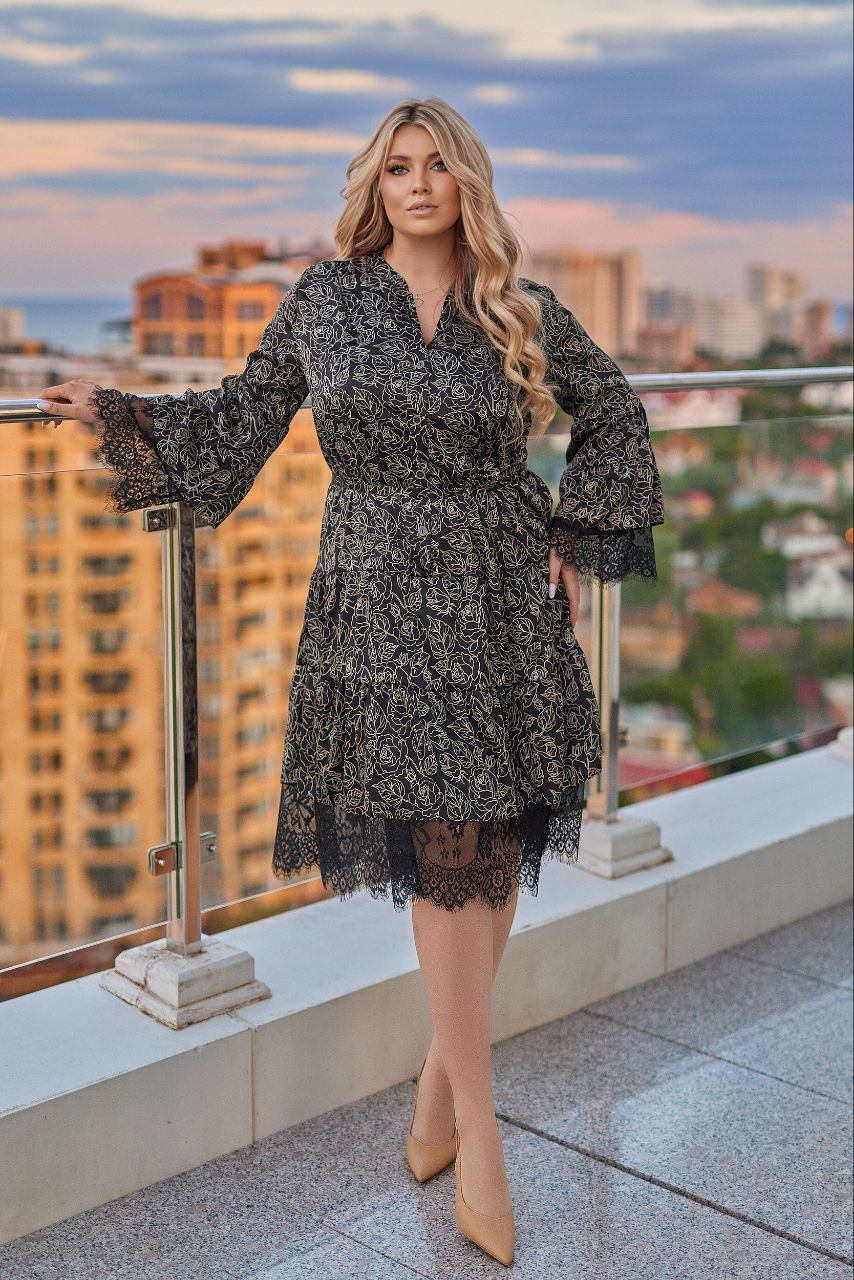 Printed dress with lace  - Twiggy Shop