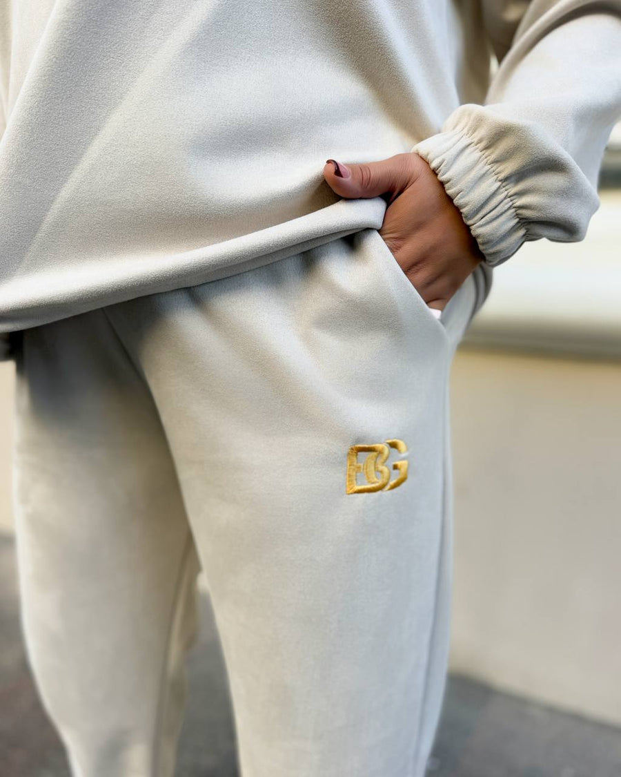 Velour set with embroidery  - Twiggy Shop