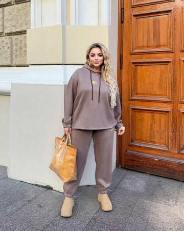 Velour set with embroidery  - Twiggy Shop