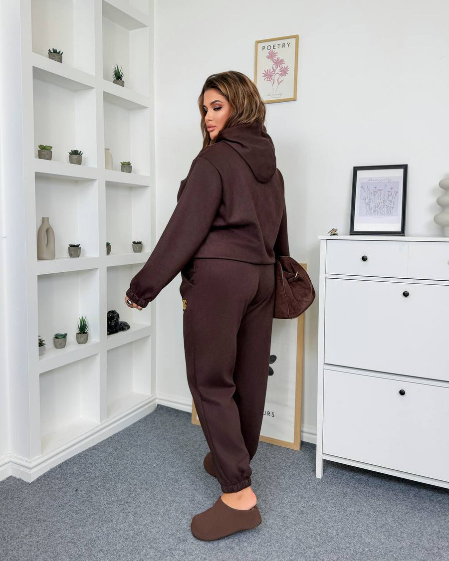 Velour set with embroidery  - Twiggy Shop