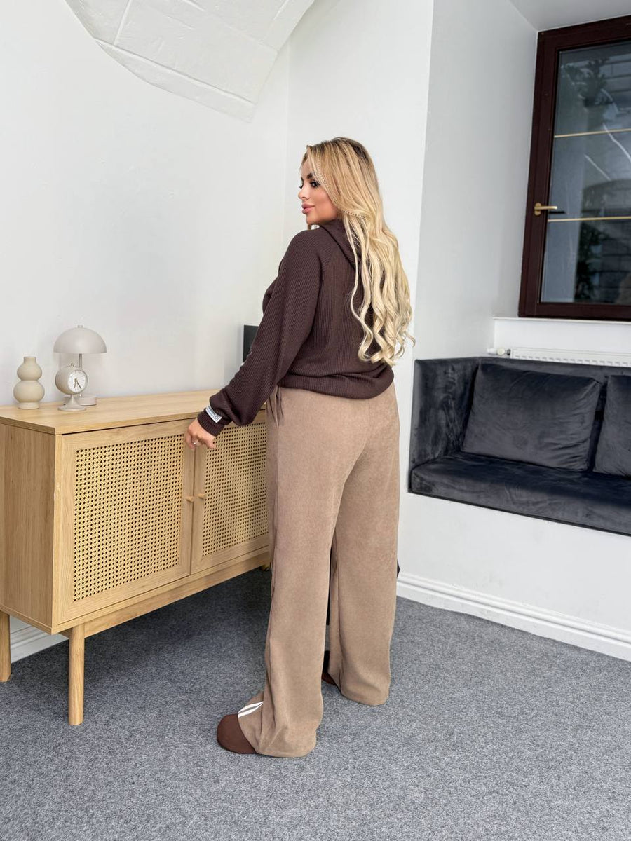 Wide velvet trousers  - Twiggy Shop