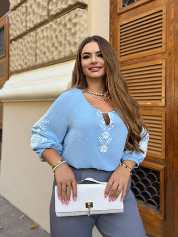 Blouse with ornaments  - Twiggy Shop