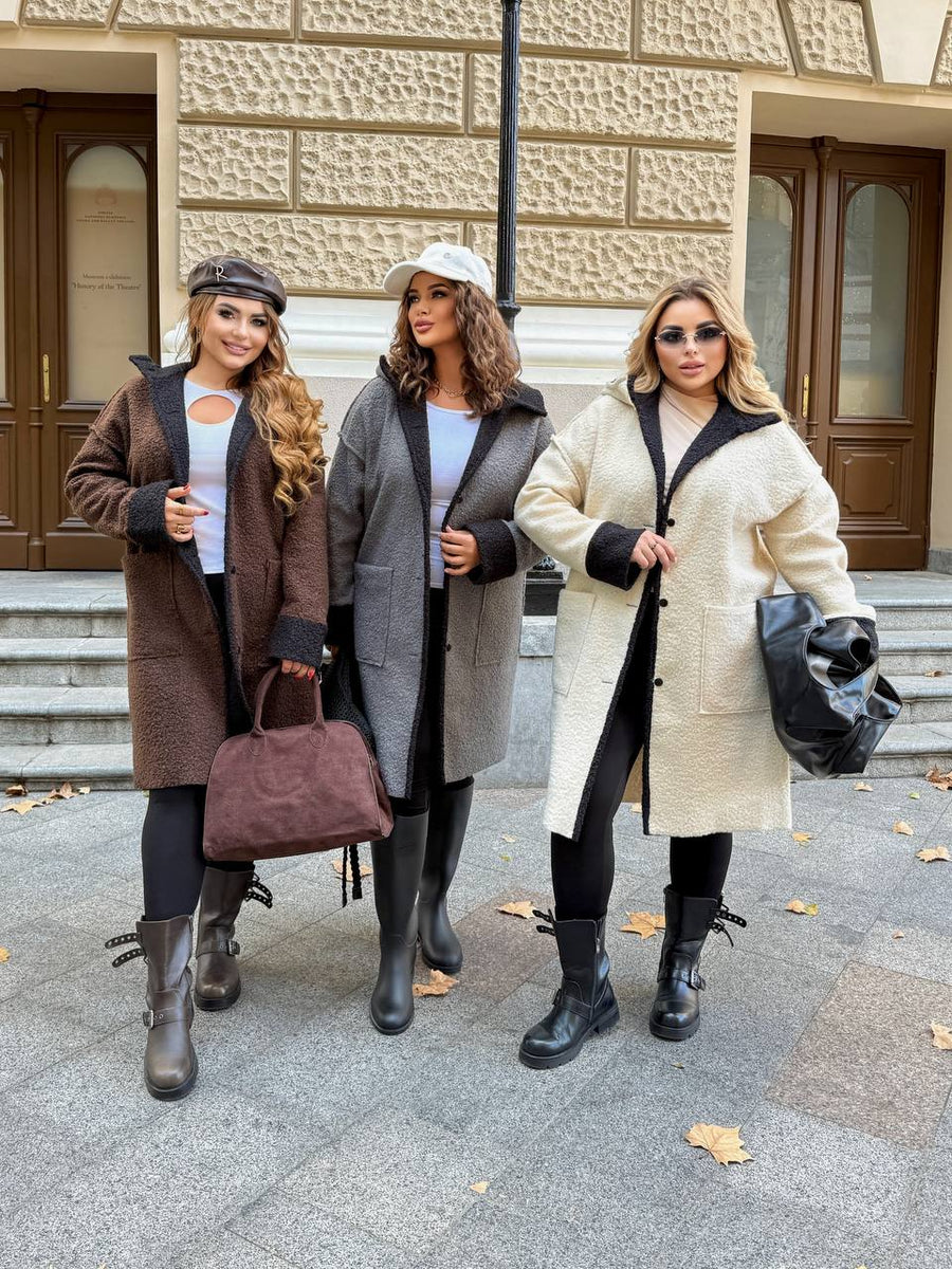 Light karakul coat  - Twiggy Shop