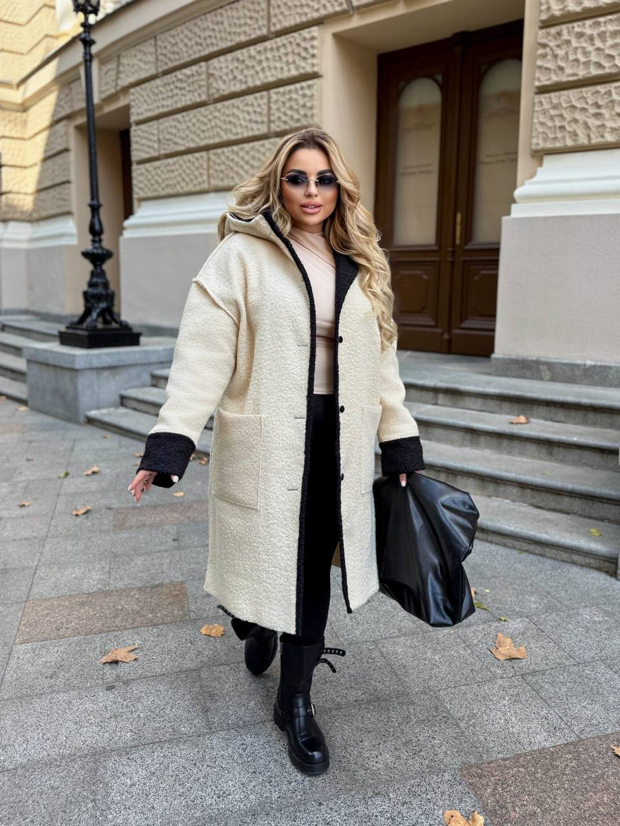 Light karakul coat  - Twiggy Shop