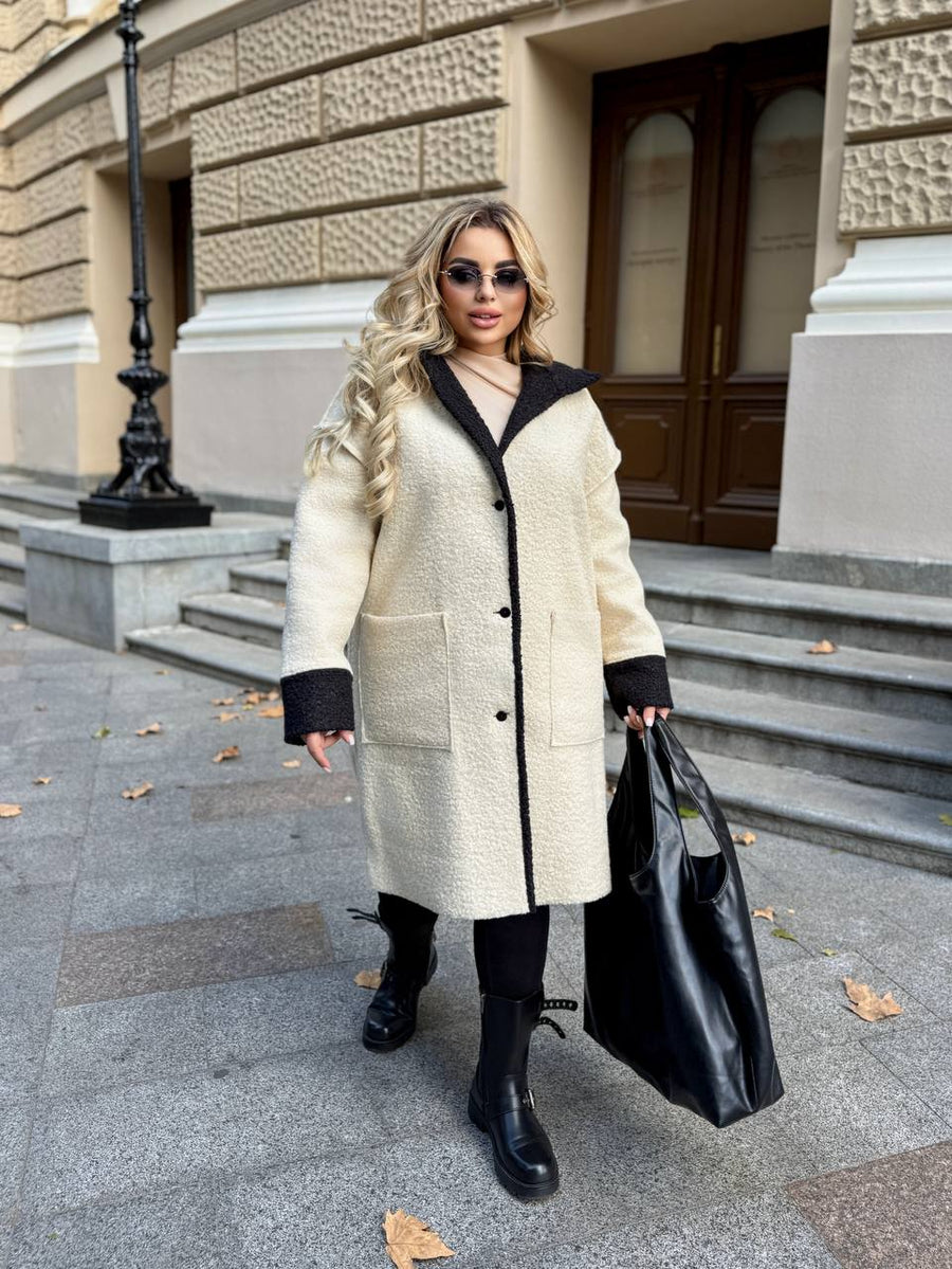 Light karakul coat  - Twiggy Shop