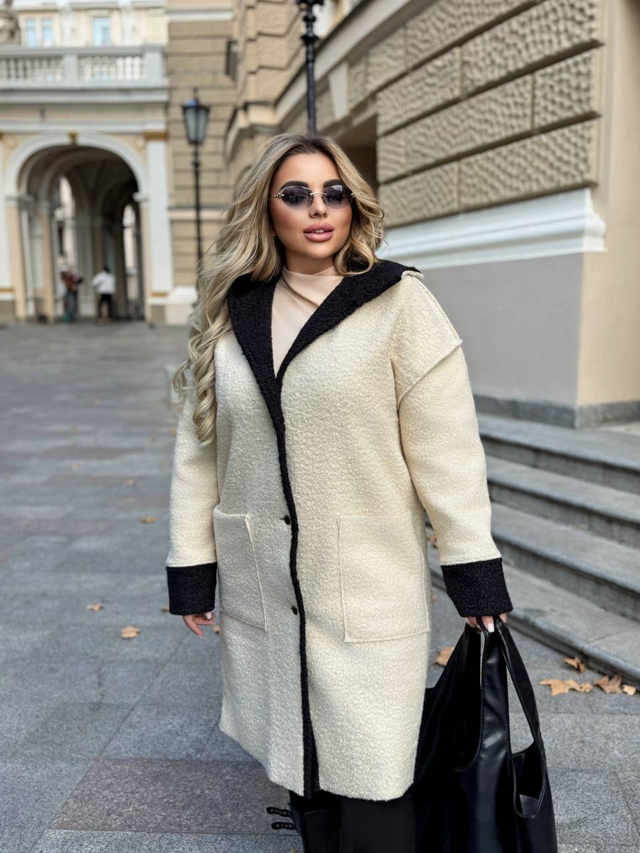 Light karakul coat  - Twiggy Shop