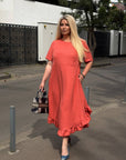 Loose-fit dress with ruffles