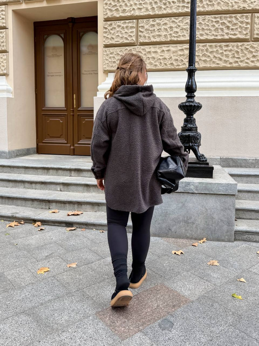 Karakul outer shirt with a hood  - Twiggy Shop