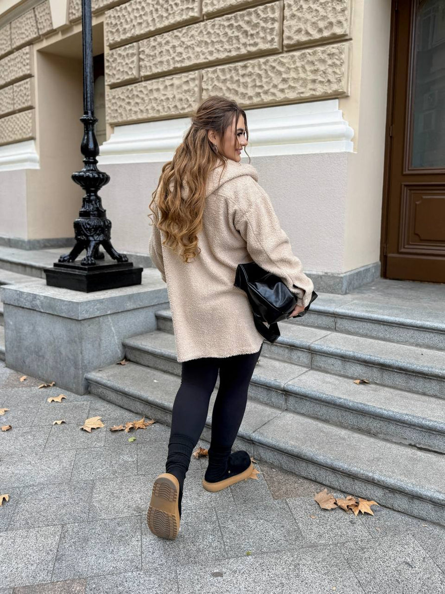 Karakul outer shirt with a hood  - Twiggy Shop