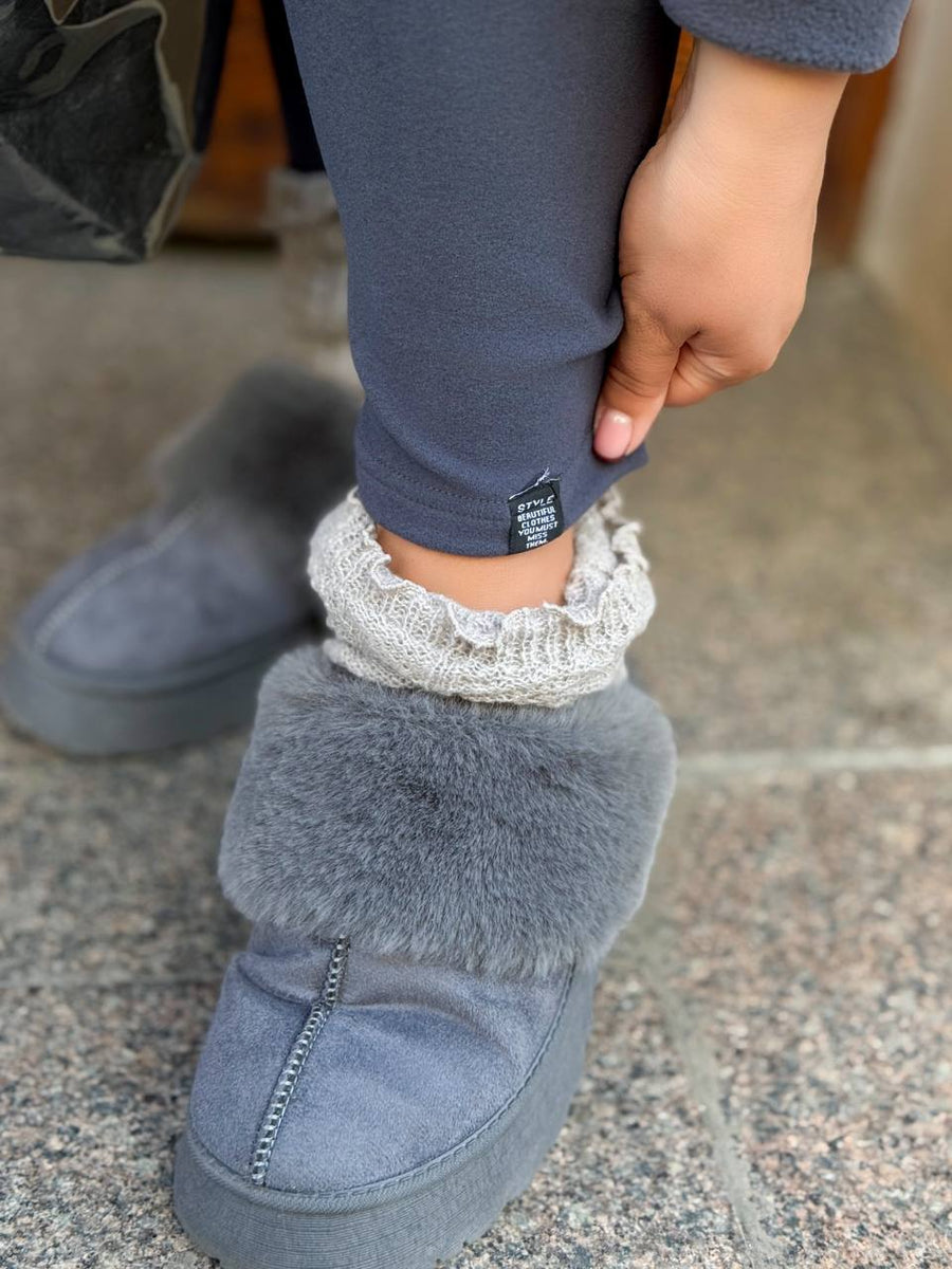 Hooded hoodie and leggings set  - Twiggy Shop