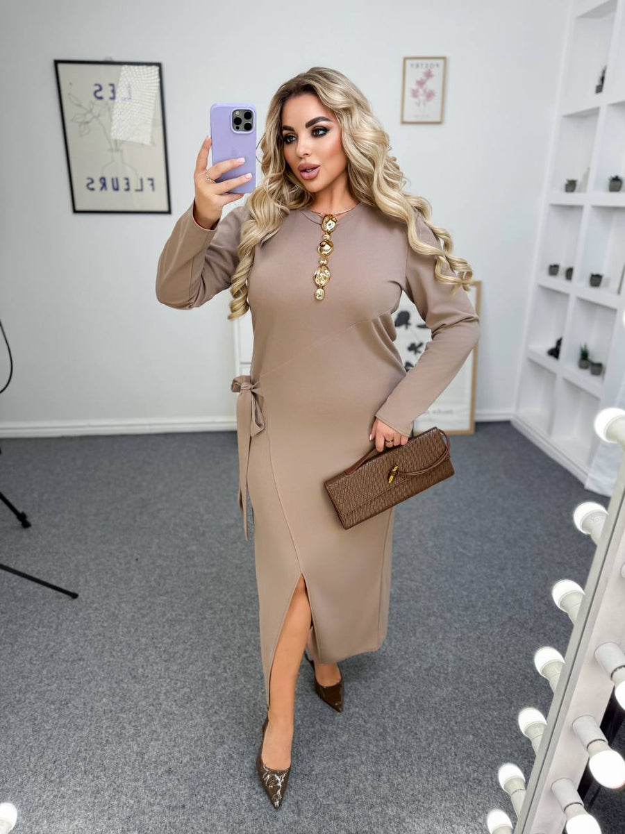 Midi dress with a slit  - Twiggy Shop