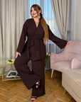 Loose-fit set  от linen  и polyester, моден и комфортен за ежедневна носия.