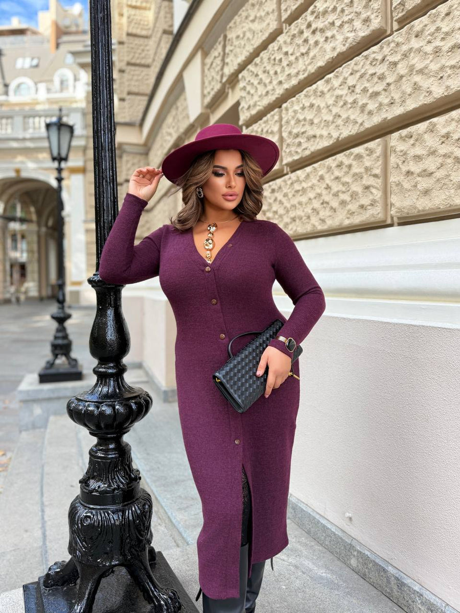 Fitted dress made of soft knit  - Twiggy Shop