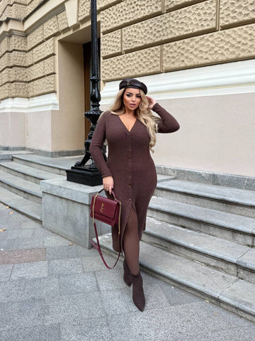 Fitted dress made of soft knit  - Twiggy Shop