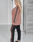 Business set with stone embellishments print , изработен от polyester, lycra и nylon, с моден дизайн и каменни детайли.