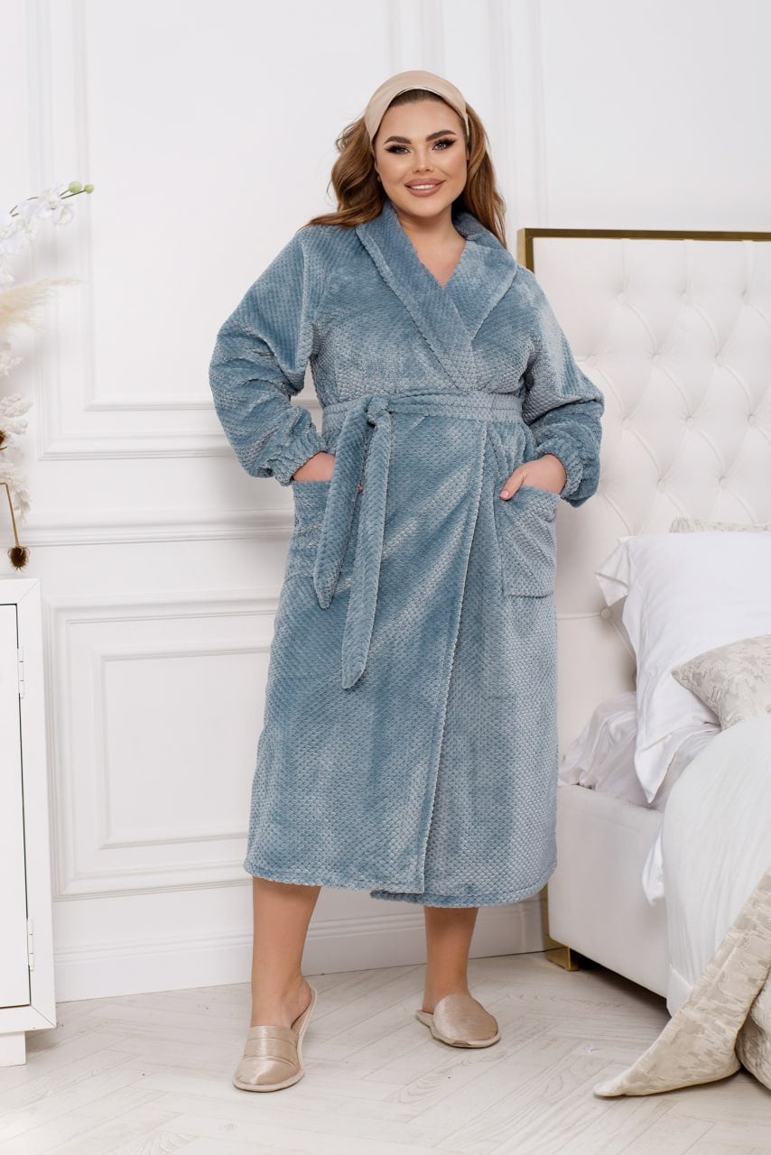 Warm robe with a belt - Twiggy Shop