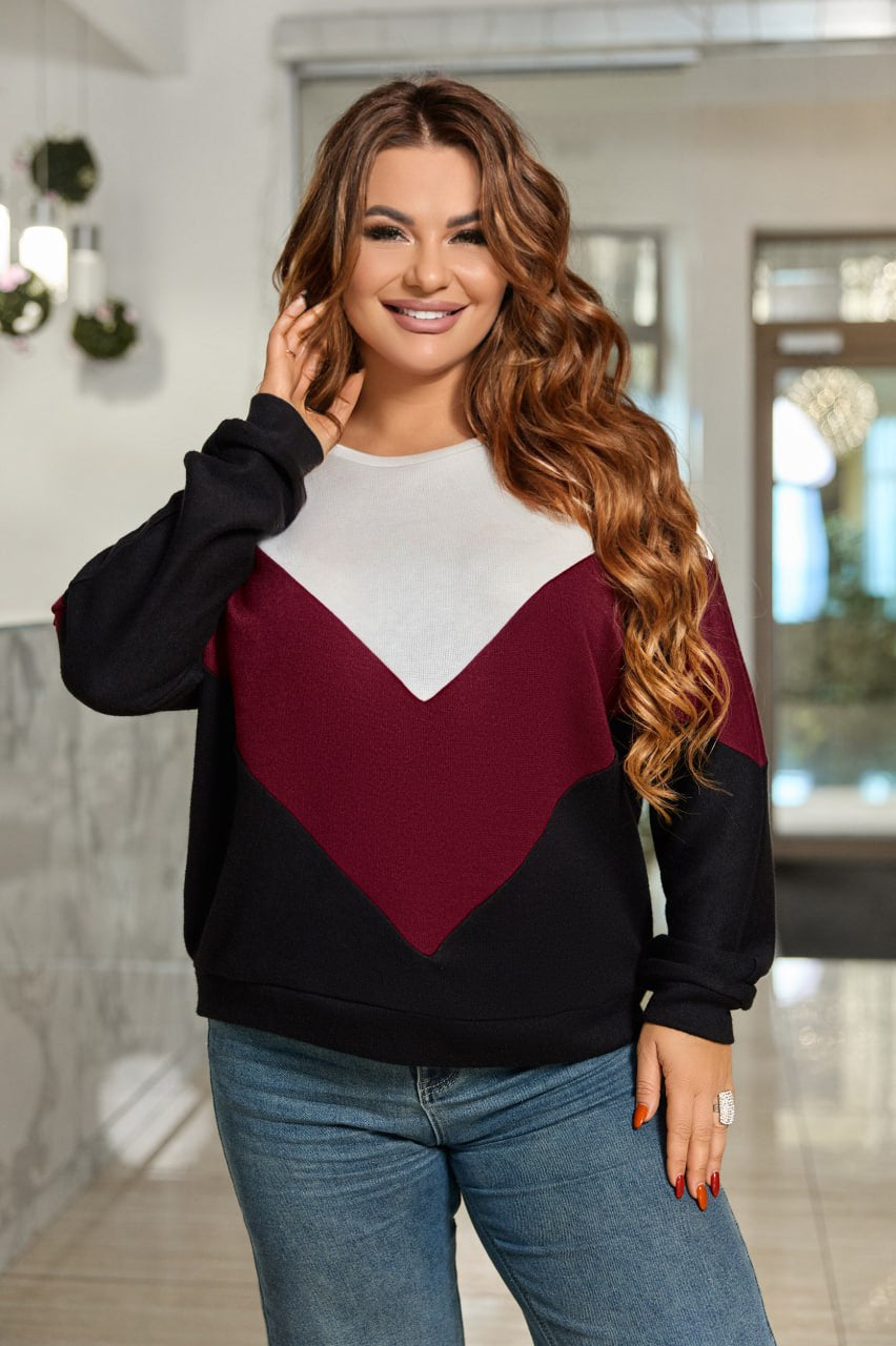 Soft three-colored sweater  - Twiggy Shop