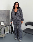 Everyday hooded set, made from viscose, cotton and elastane, with comfortable round neckline and hood.