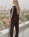 Ribbed fabric set with stripes , Compositionен от polyester, lycra и nylon, с моден дизайн и елегантен външен вид.