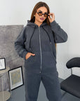 Fleece-lined set with rhinestones, containing cotton, polyester and elastane, shown in the image.