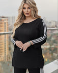 Ribbed fabric set with stripes , polyester 80%, lycra 2%, nylon 18%, за елегантен и стиlinen  външен вид.
