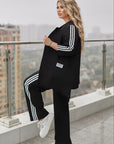 Pants and blazer set with stripes , polyester и lycra, стиlinen  и елегантен, подходящ за офис и ежедневие.