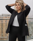 Pants and blazer set with stripes , polyester и lycra, в модерен дизайн, показан на изображението.