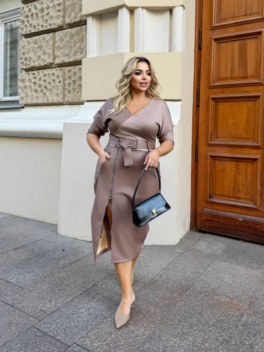 Knee-length mixed-material dress  - Twiggy Shop