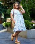 Loose-fitting cotton dress