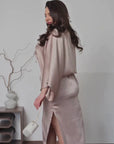 Evening dress with loose sleeves