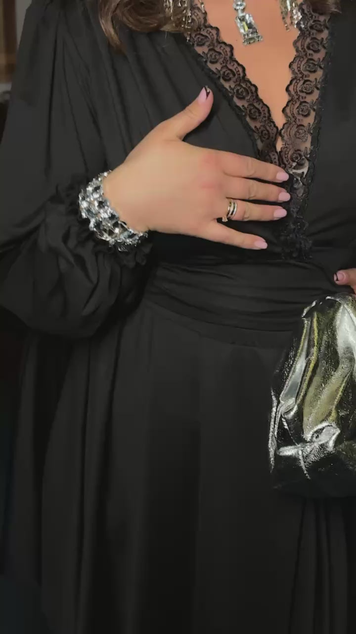 Δαντελωτή μπλούζα