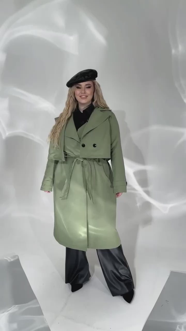 Set aus Trenchcoat und Weste