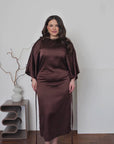 Evening dress with loose sleeves