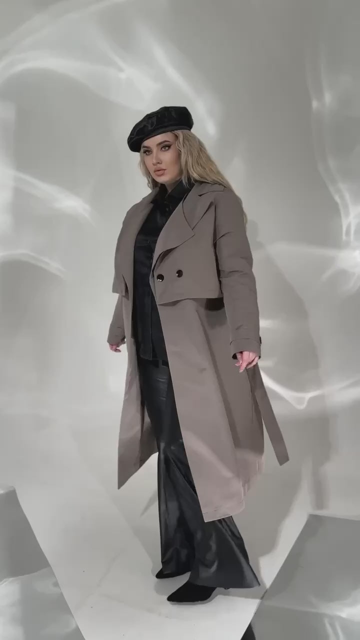 Set aus Trenchcoat und Weste