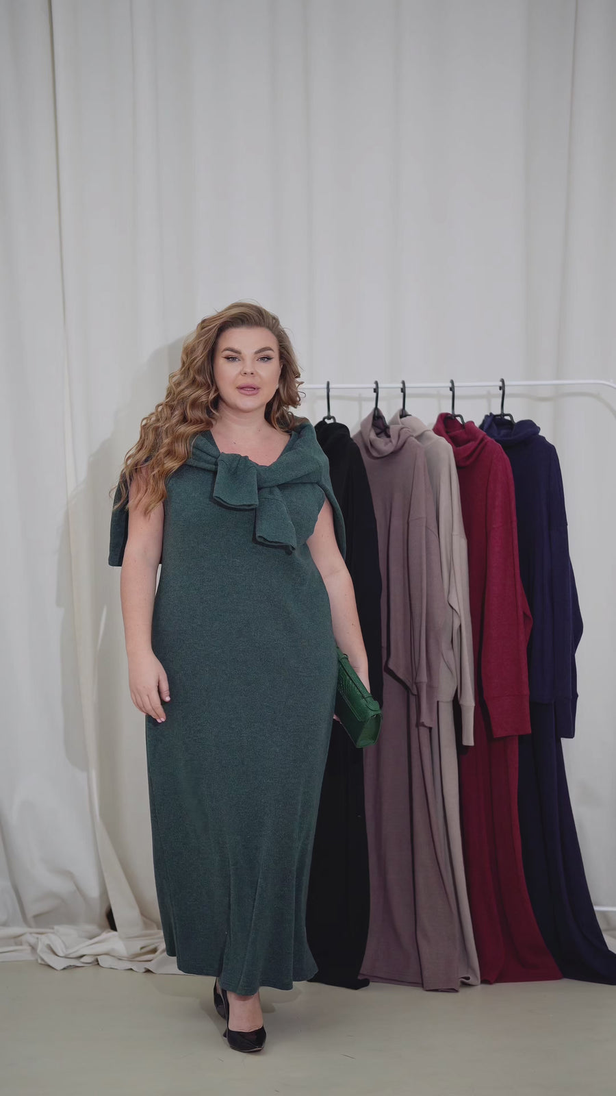 Set aus Midikleid und Pullover