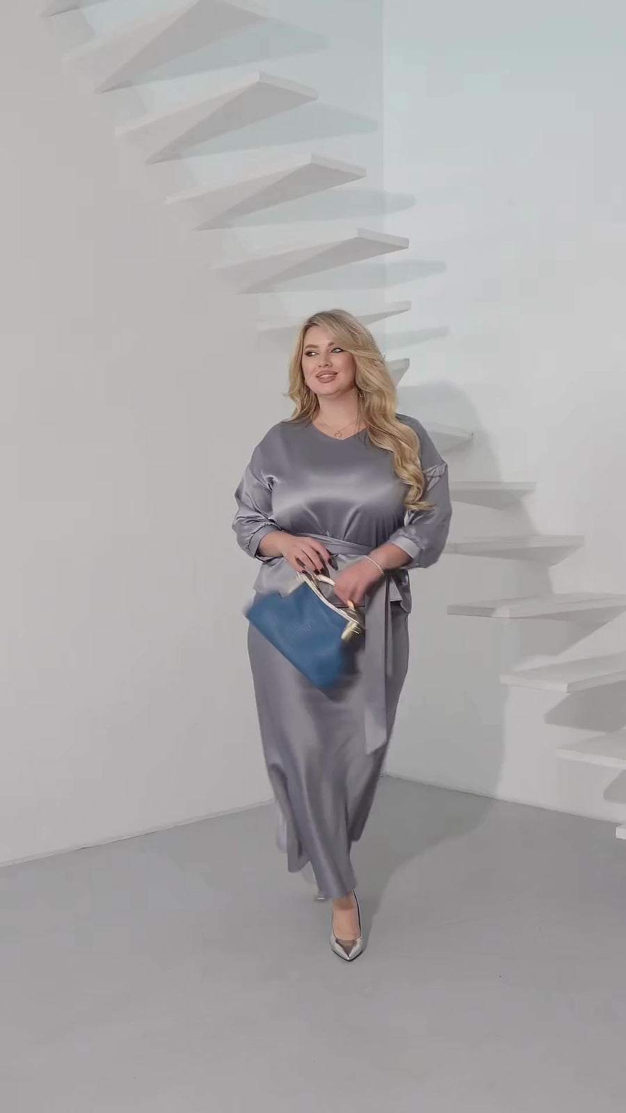 Dwuczęściowy satynowy zestaw